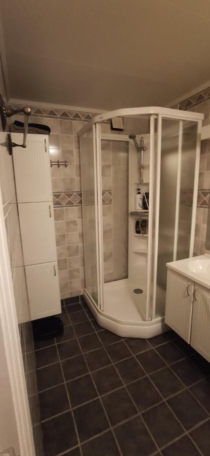 Sleeps 8 - 3 Bedrooms Kristiansand Exteriör bild
