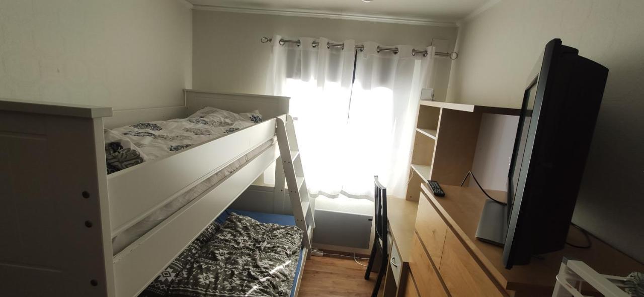 Sleeps 8 - 3 Bedrooms Kristiansand Exteriör bild