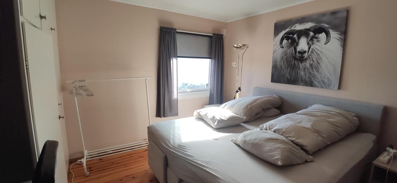 Sleeps 8 - 3 Bedrooms Kristiansand Exteriör bild